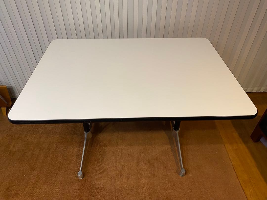 k*i様 ハーマンミラー　コントラクトテーブル