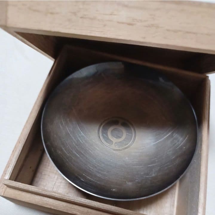 純銀盃　大阪尚工舎製/鐘淵紡績株式會社/　社名入り/盃/桐箱入/カネボウ