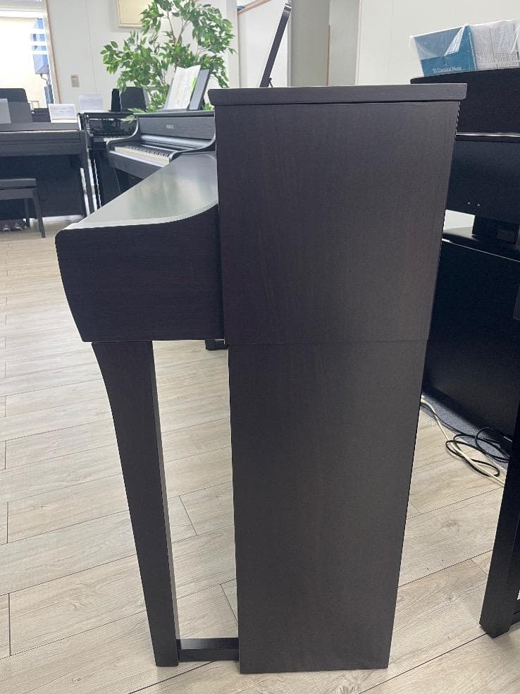 ★75448【電子ピアノ】YAMAHA　CLP735R　21年製