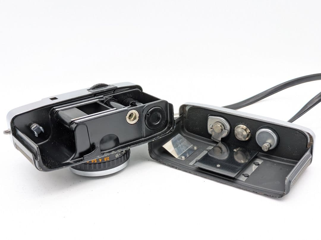 超美品！完動品！OLYMPUS PEN EE-S ハーフサイズカメラ