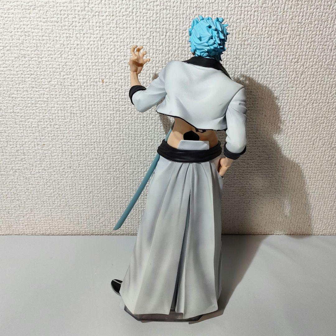 ☆　一番くじ　b　bleach　ブリーチフィギュア　グリムジョー　☆