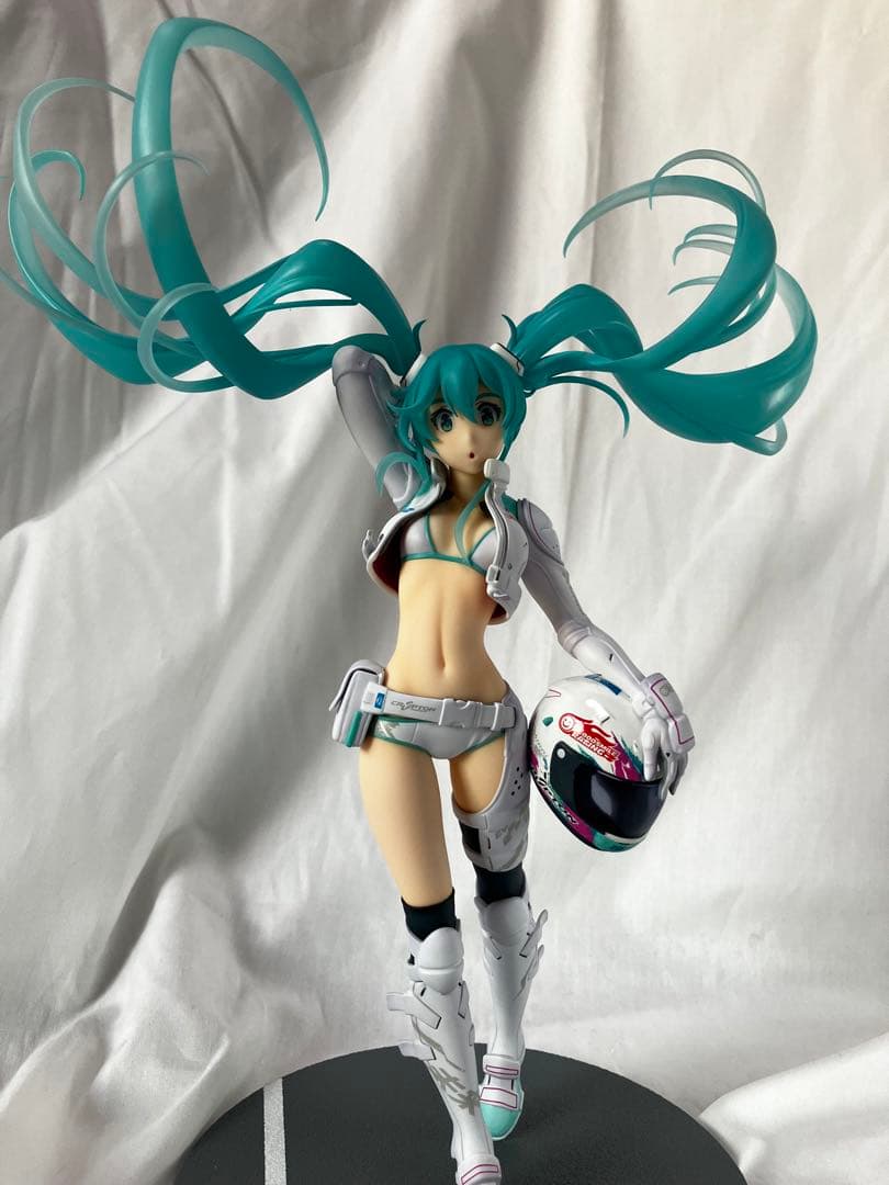 初音ミク レーシングミク　2014 EV MIRAI ver.1/7フィギュア