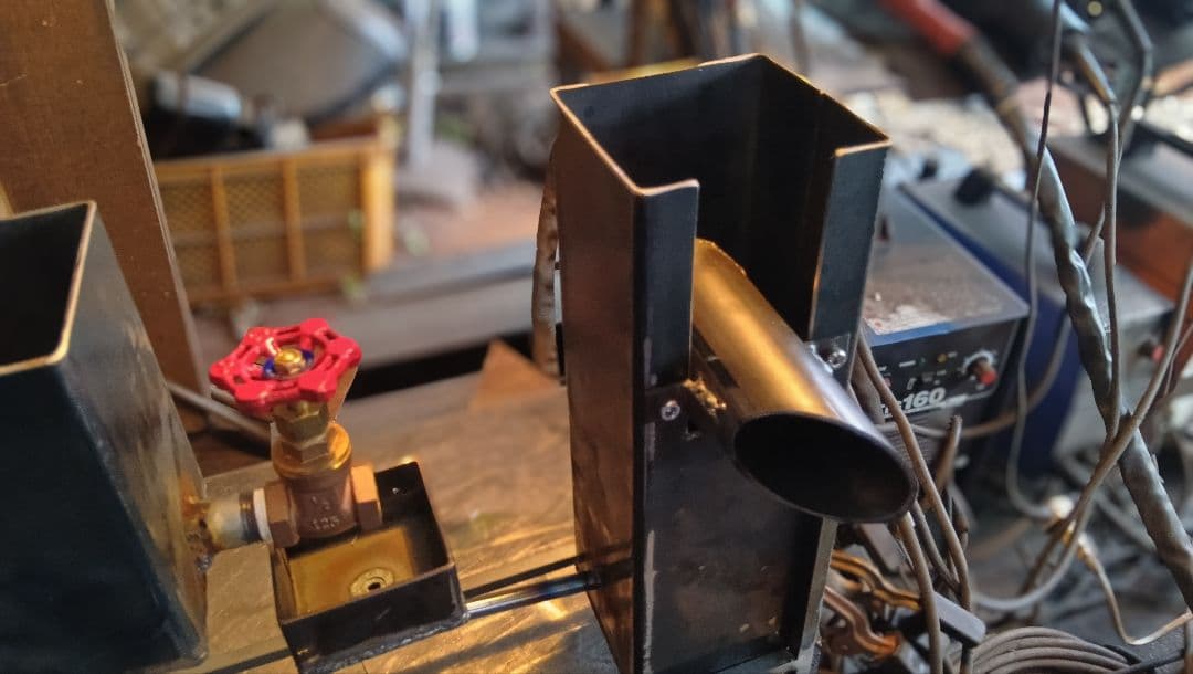 元祖発案者　本物　アースデザインのオリジナル作品廃油ストーブ【ミニファクトリー】