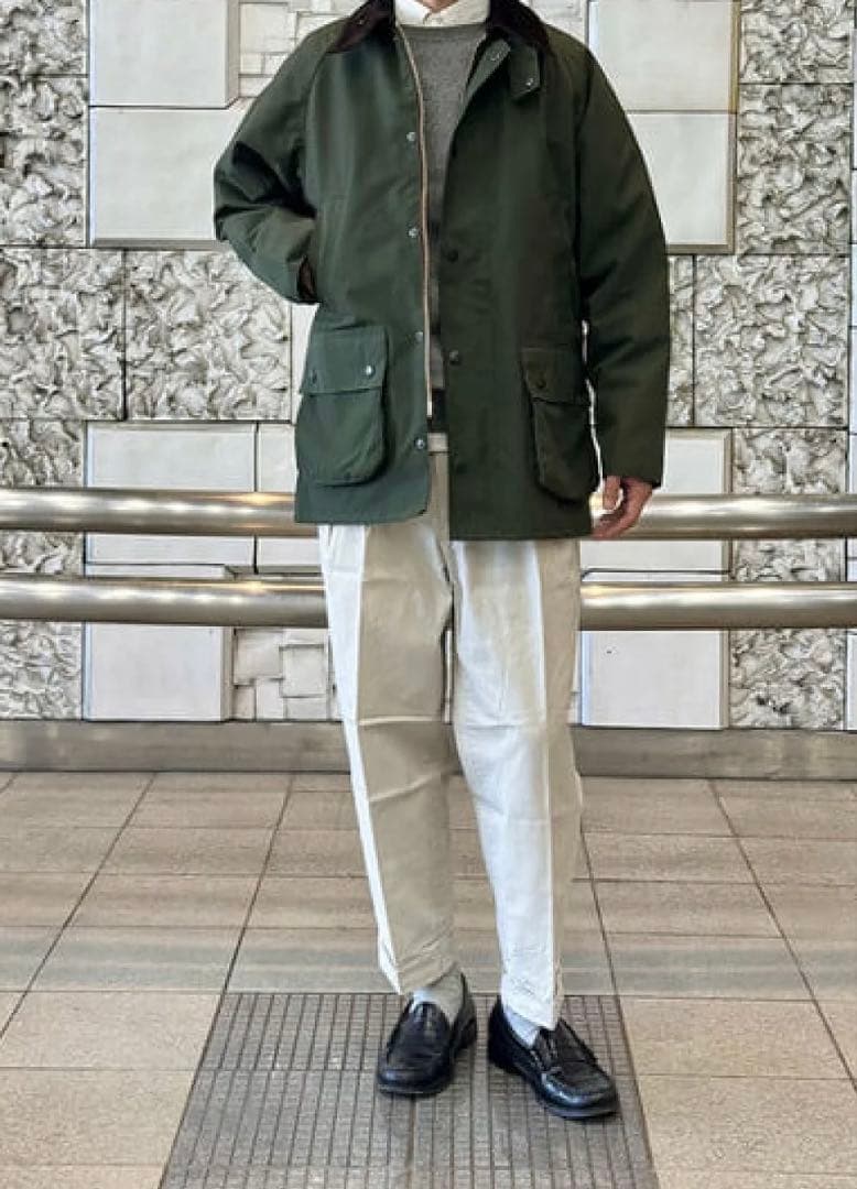 BEAMS PLUS / 2プリーツ チノ トラウザーズ