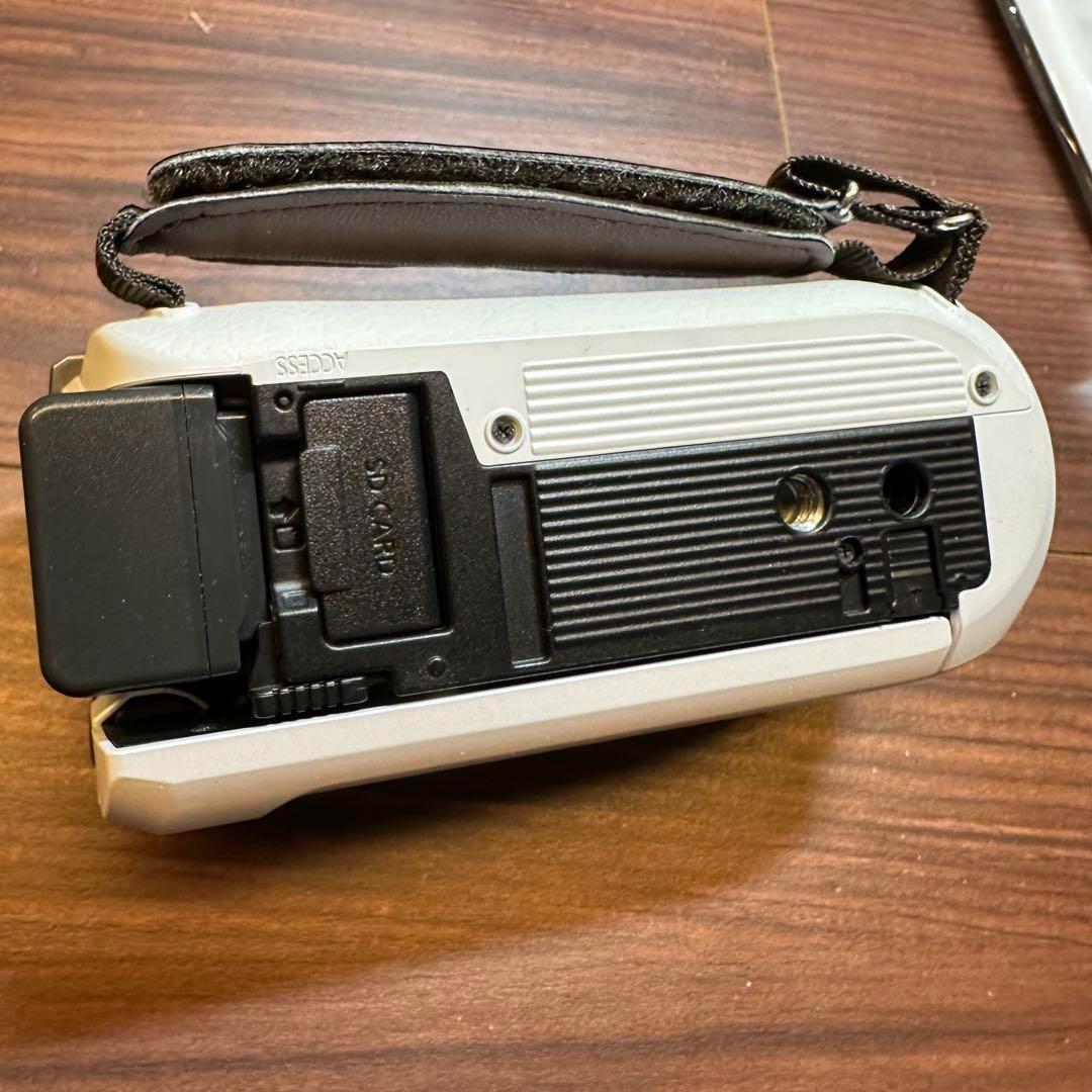 Panasonic HC-W585M ビデオカメラ 2451