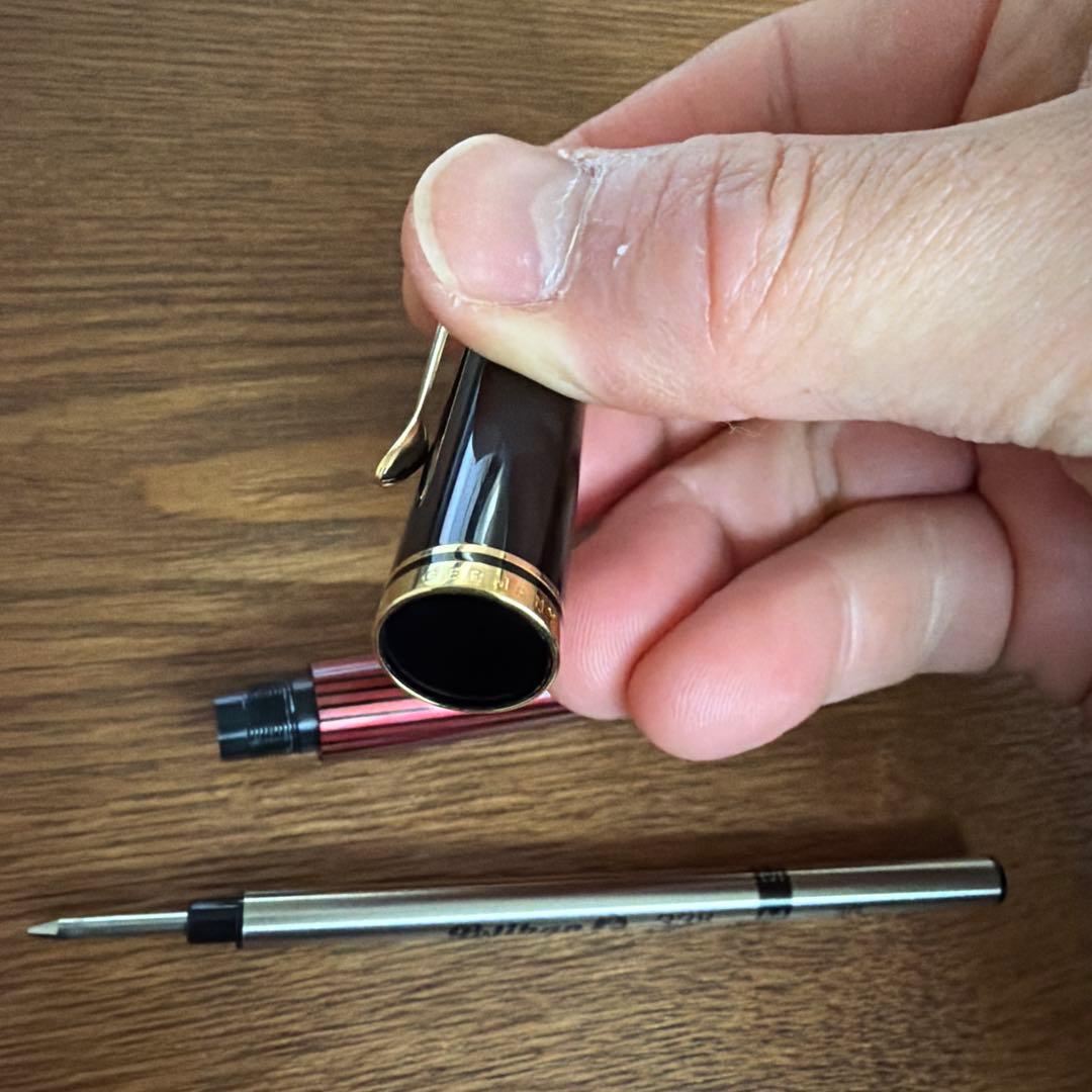 ペリカン　ボールペン　ボルドーカラー