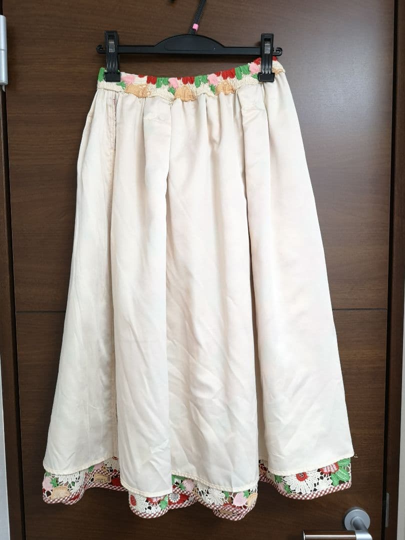 フランシュリッペ　クロシェット　スカート