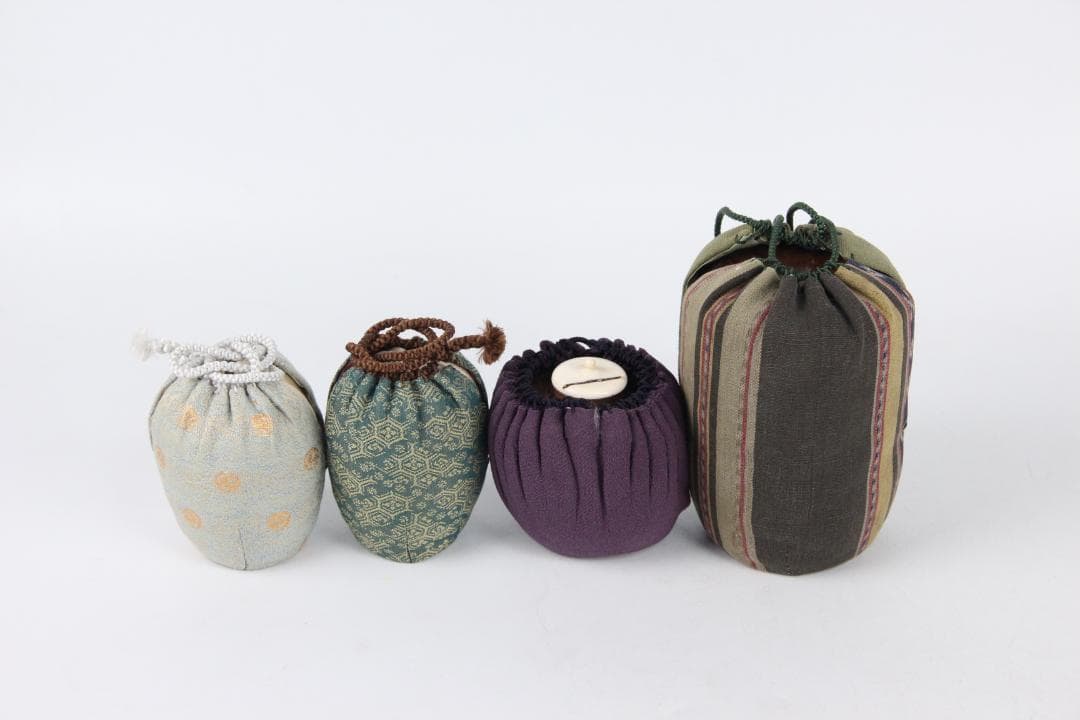 桃山～江戸時代初期 織部 仕覆 古裂 虫食い 茶器 瀬戸 名物裂 ED11-33