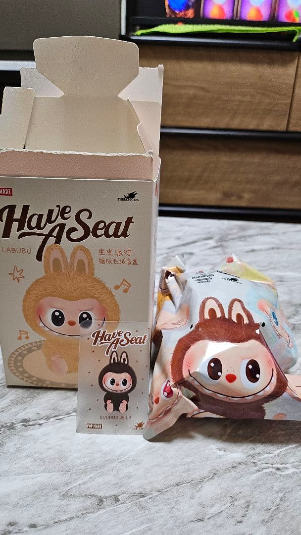 LABUBU Have A Seat シークレット
