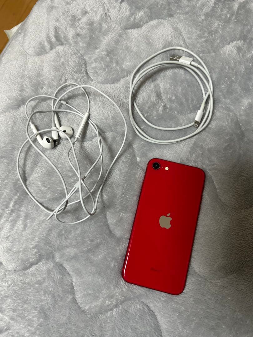 Apple　iPhone SE （第3世代）レッド　128GB 本体