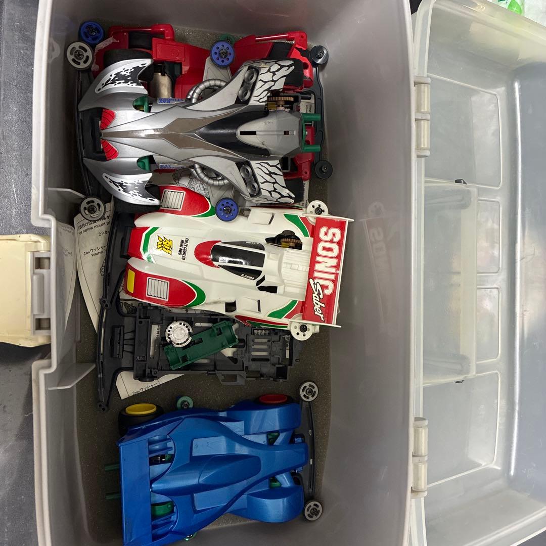 ミニ四駆セットとパーツ