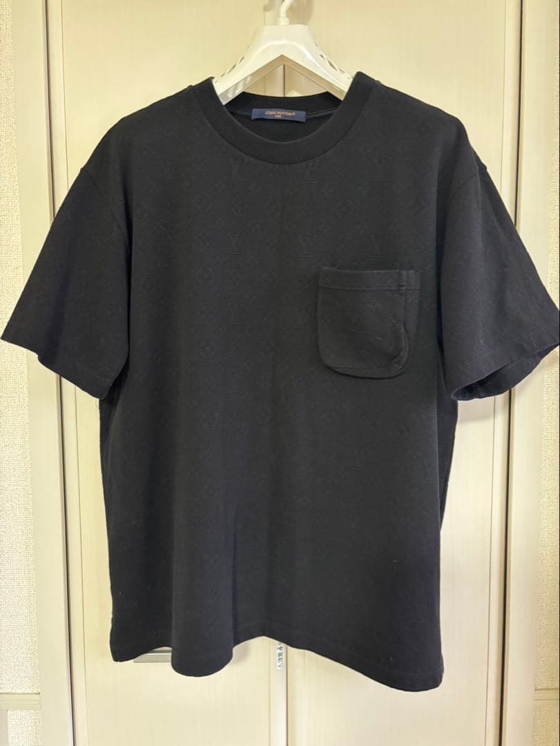 ルイ・ヴィトン 3Dポケット モノグラム Tシャツ
