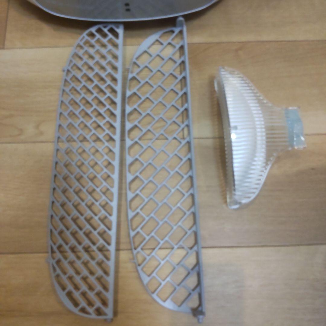 新品未使用　自動クリーニング猫用トイレ 丸型 ホワイト