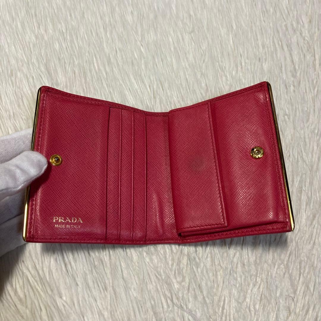 週末限定特価美品　PRADA プラダ　二つ折り　財布　コンパクト　ミニ　ピンク