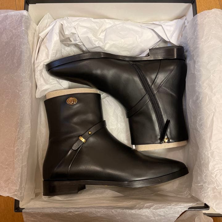 GUCCI ショートブーツ