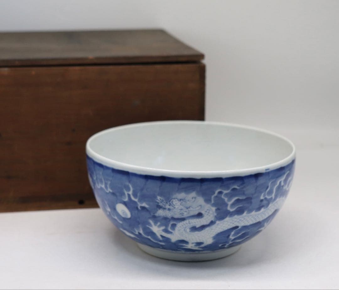 中国　清時代　大清同治年製　染付龍紋碗　木箱入　送料込み1209