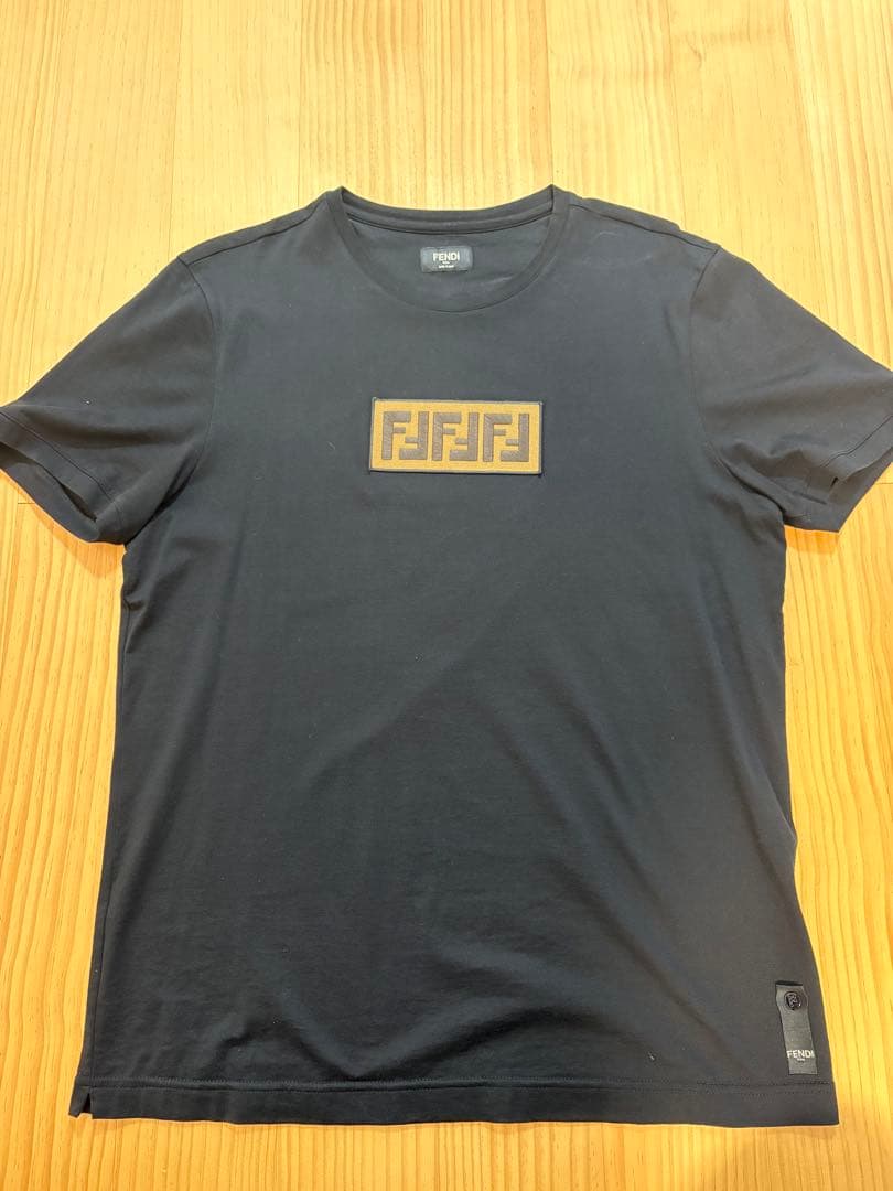 【限定値引】フェンディ センター刺繍ロゴTシャツ ズッカ FF ブラック 黒