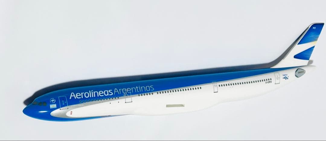 SKYMARKS 1/200 A340-300 アルゼンチン航空