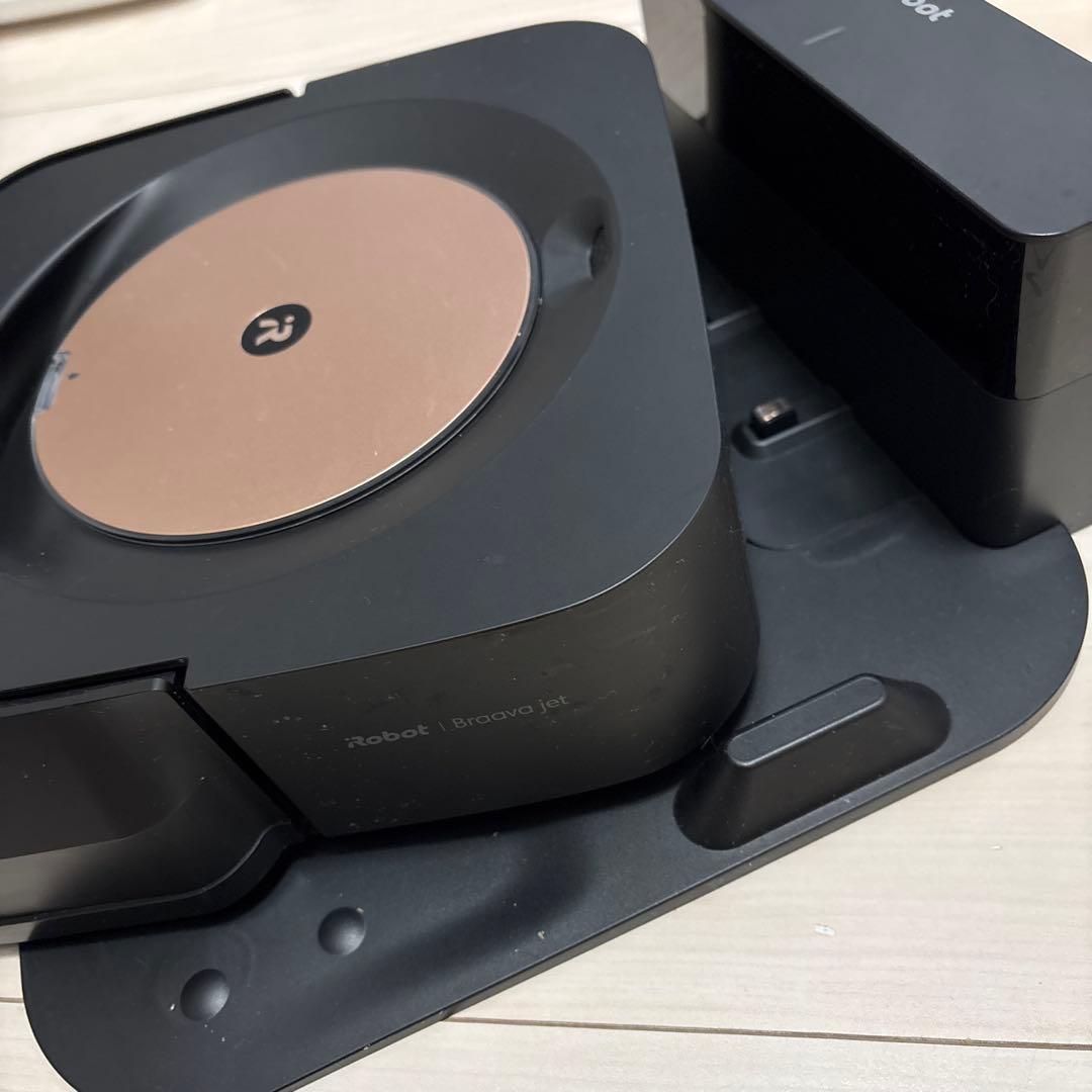 【美品】　iRobot ブラーバ ジェット m6　 床拭きロボット掃除機