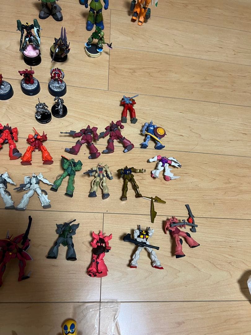 コンバージ　ガンダムのフィギュア