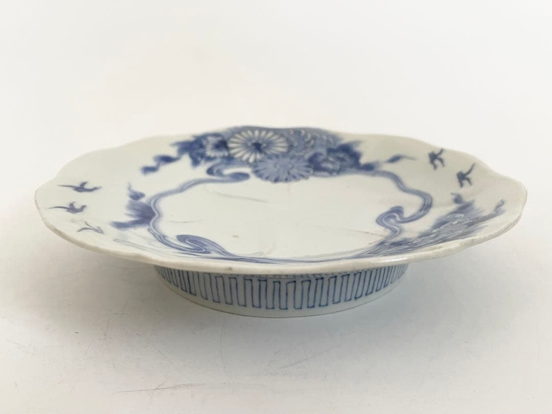 #1骨董　アンティーク　藍柿右衛門　染付　菊雲鶴文様　輪花皿　高脚皿　古伊万里