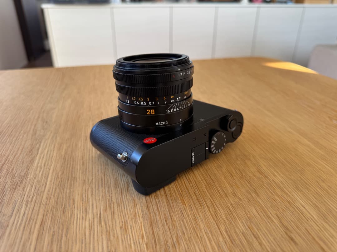 デジタルカメラ Leica Q2