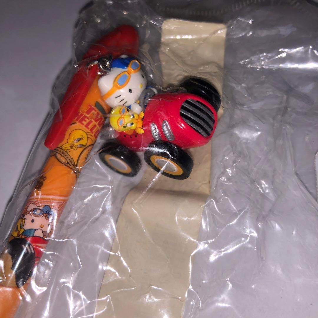 公*o様 トゥイーティー ハローキティ ボールペン レーシング