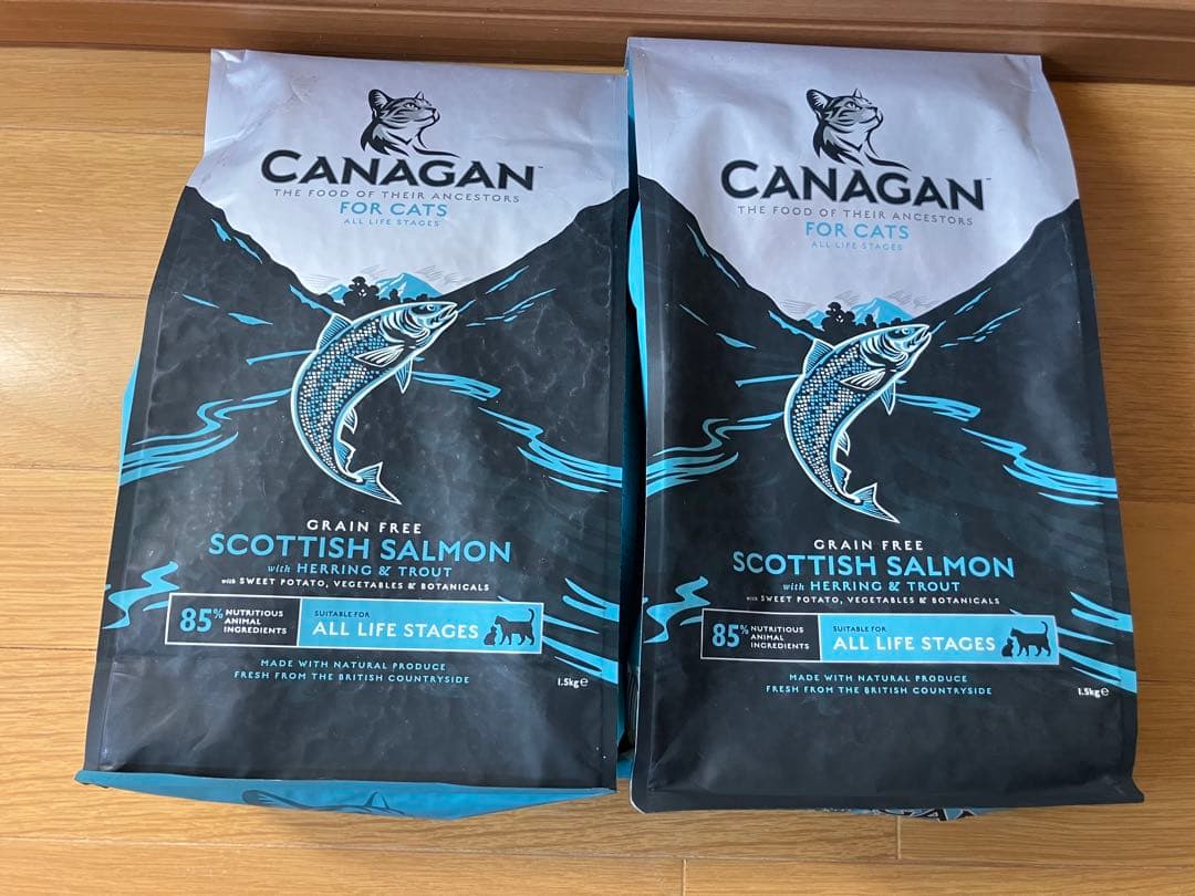 ボディピアスくろ！CANAGAN スコティッシュサーモン 1.5kg×4袋