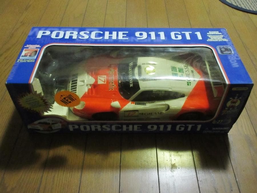 PORSCHE 911 GT1　1/14スケール　ポルシェ