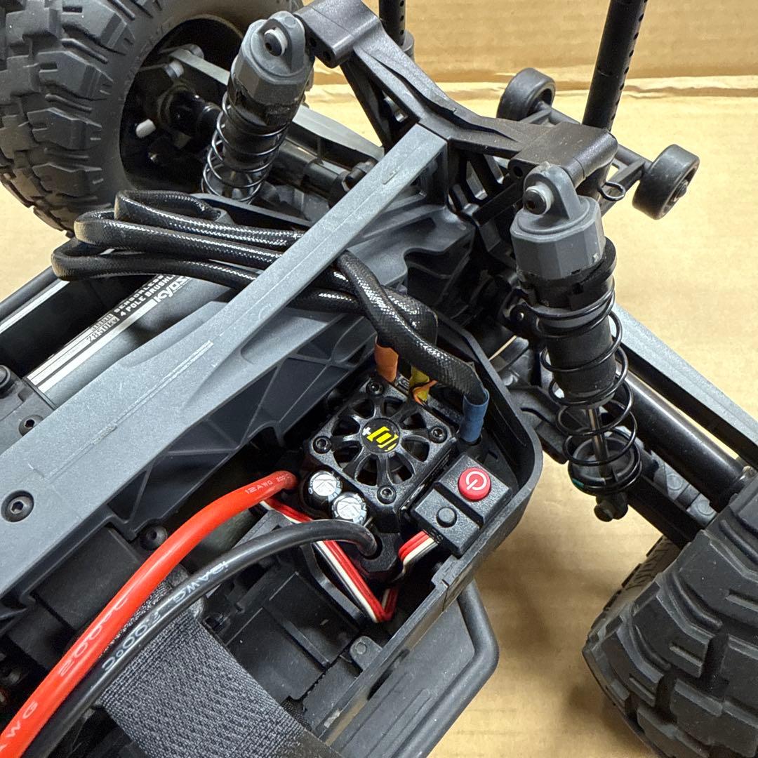 本日限定値引き　京商 モンスタートラック マッドワゴンVE