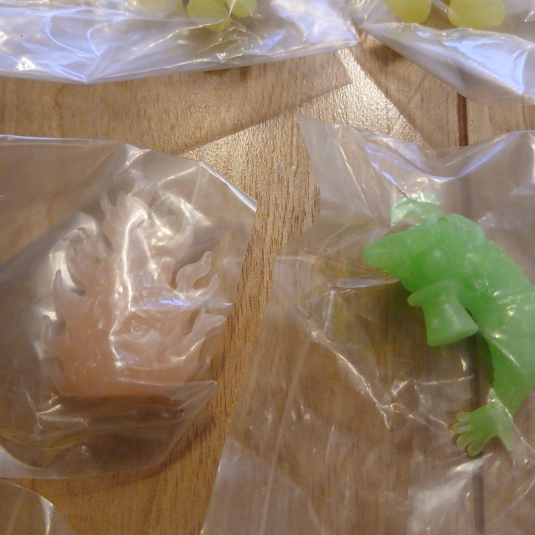 メ*子様 ゲゲゲの鬼太郎 ミニフィギュア 蛍光消しゴム