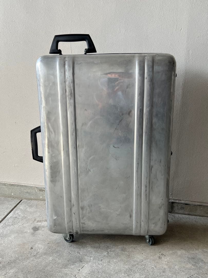 ゼロハリバートン　アルミ製スーツケース　made in USA 4輪キャスター