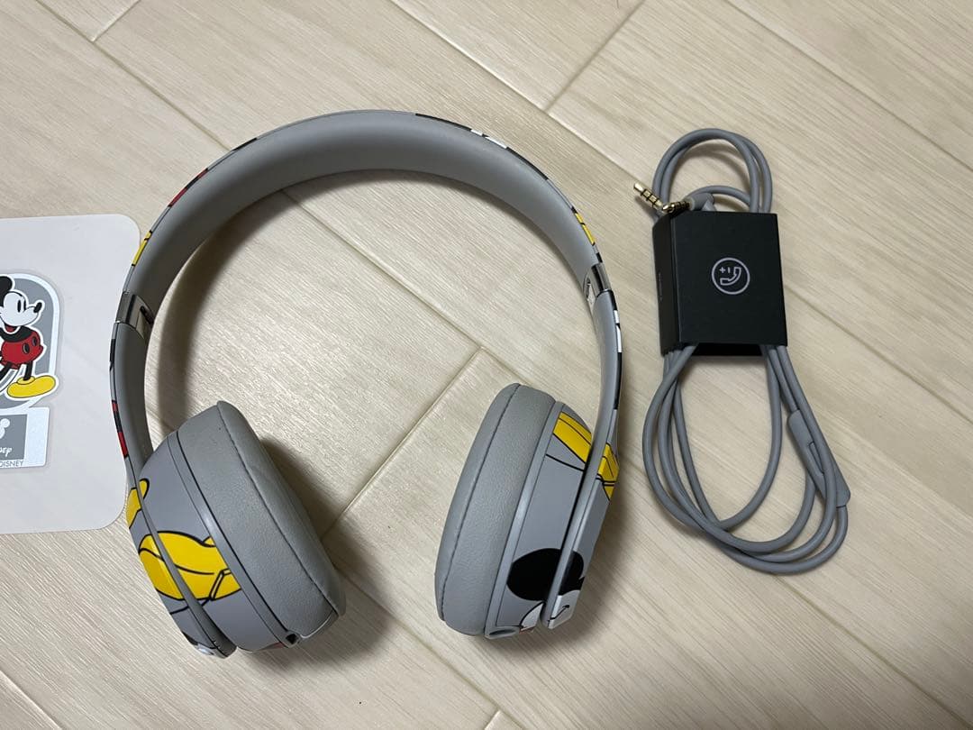 ヘッドホン beats solo3