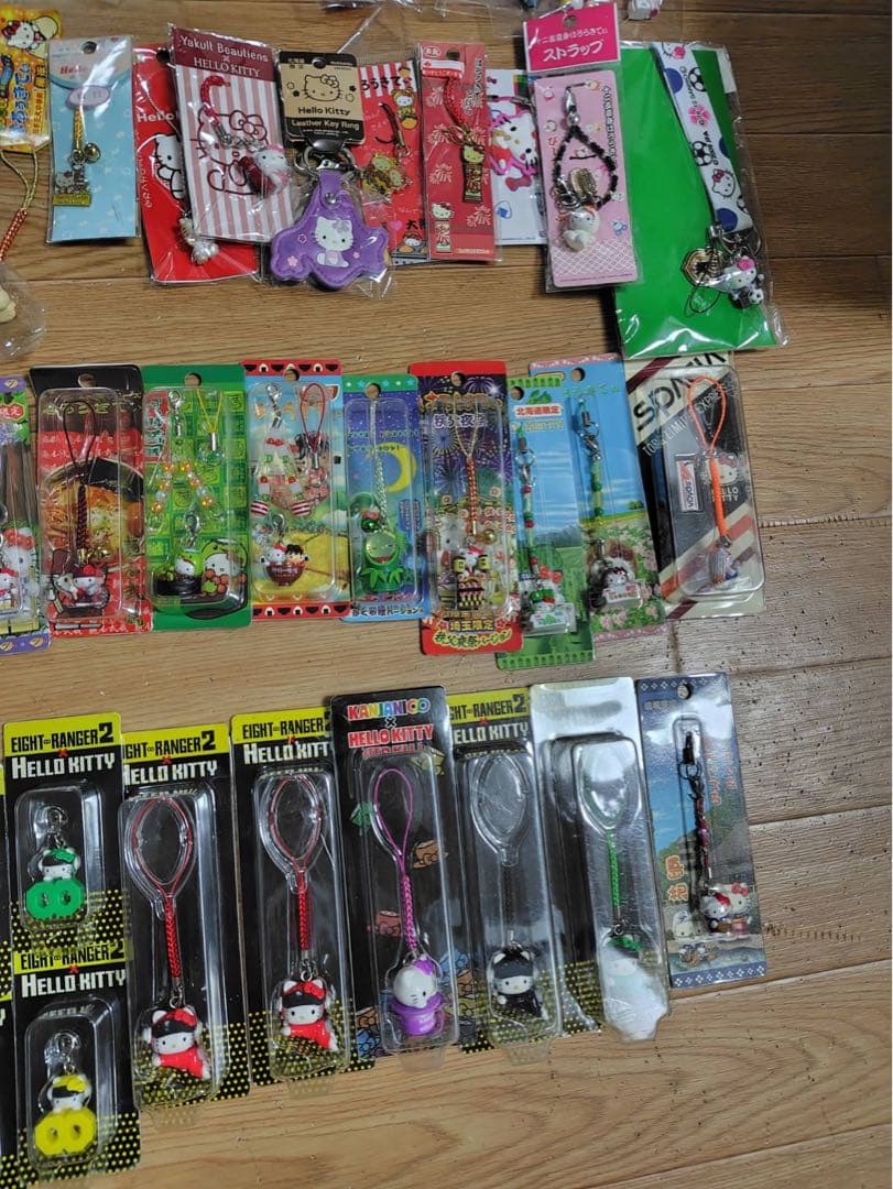 ハローキティ 根付け ストラップ チャーム ペン　キーホルダー　240点　#12