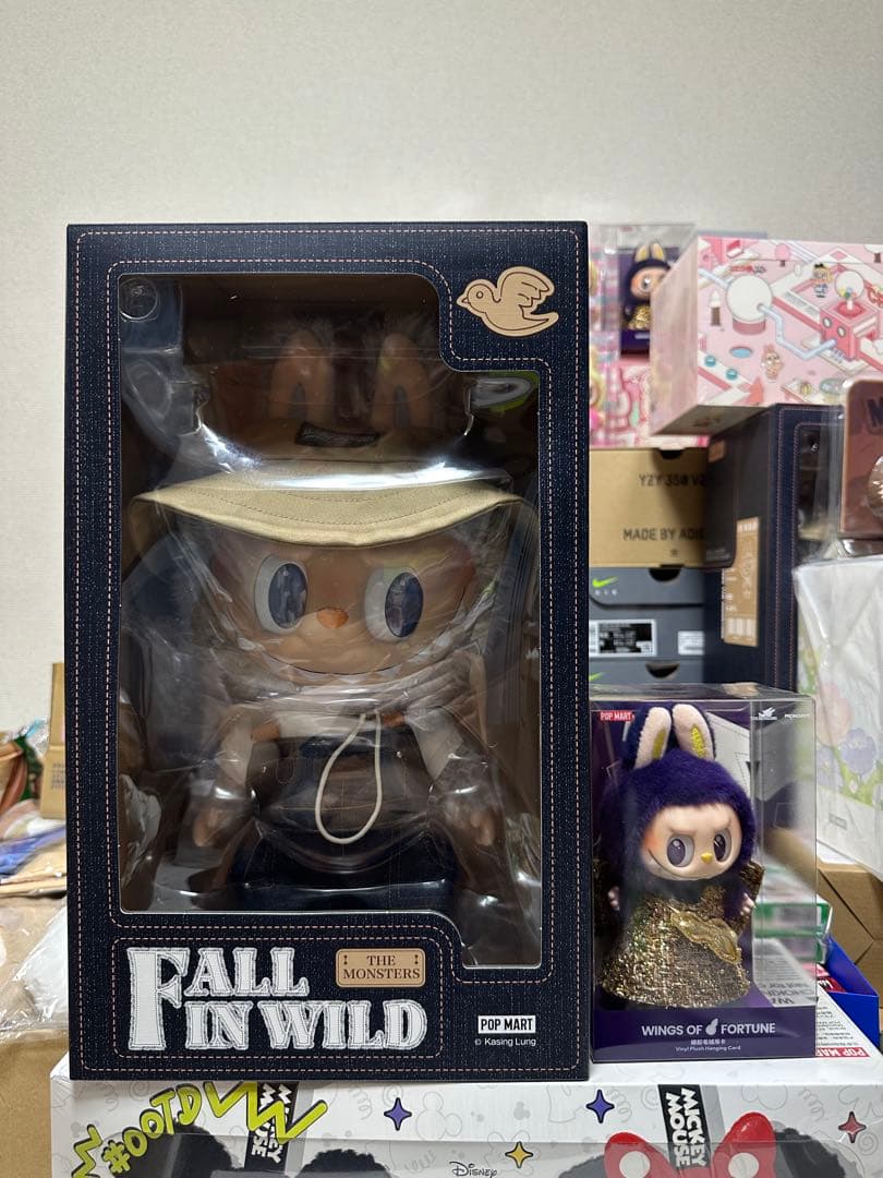 ぬいぐるみ LABUBU THE MONSTERS FALL IN WILD