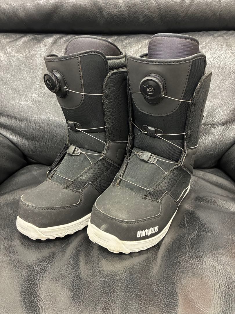 thirtytwo BOAシステム スノーボードブーツ