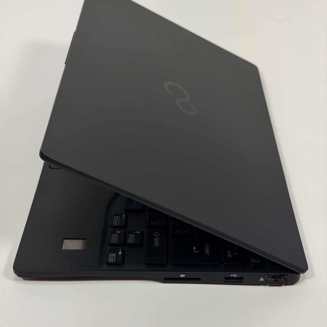 66.富士通 LIFEBOOK U9312/K i5-12 Office2024