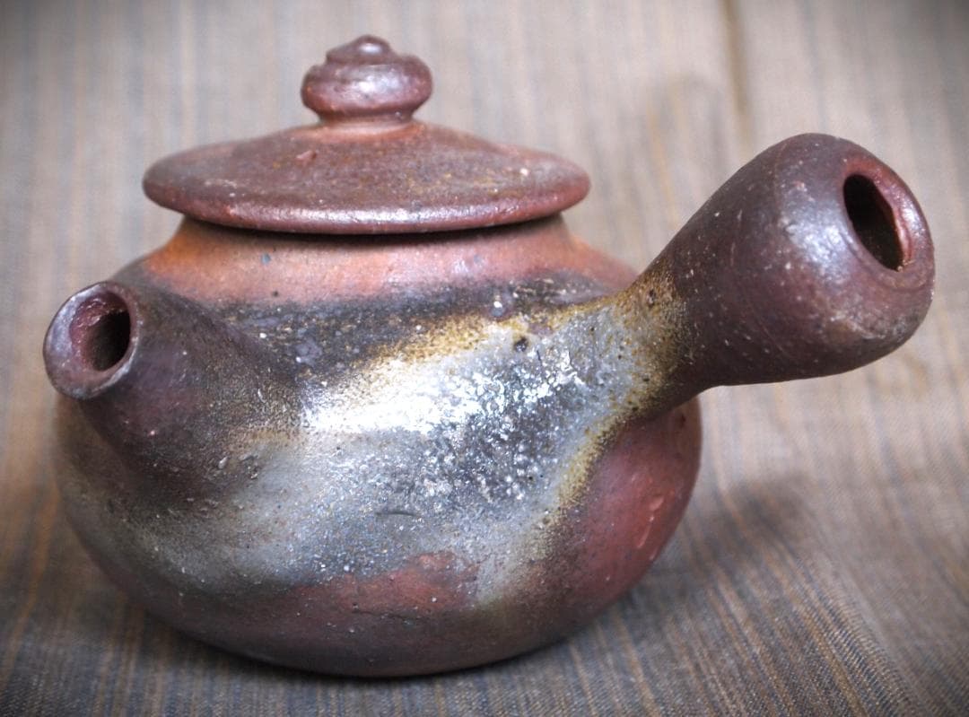 新品★竹内靖之【師：山本陶秀】★★備前(窯変）急須