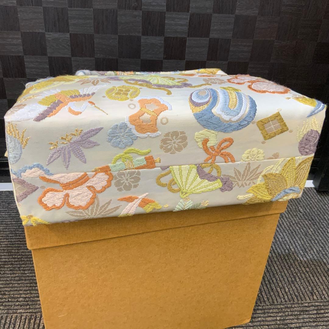 【井澤屋】利休バッグ　和装用バッグ クリーム色 唐織　707292