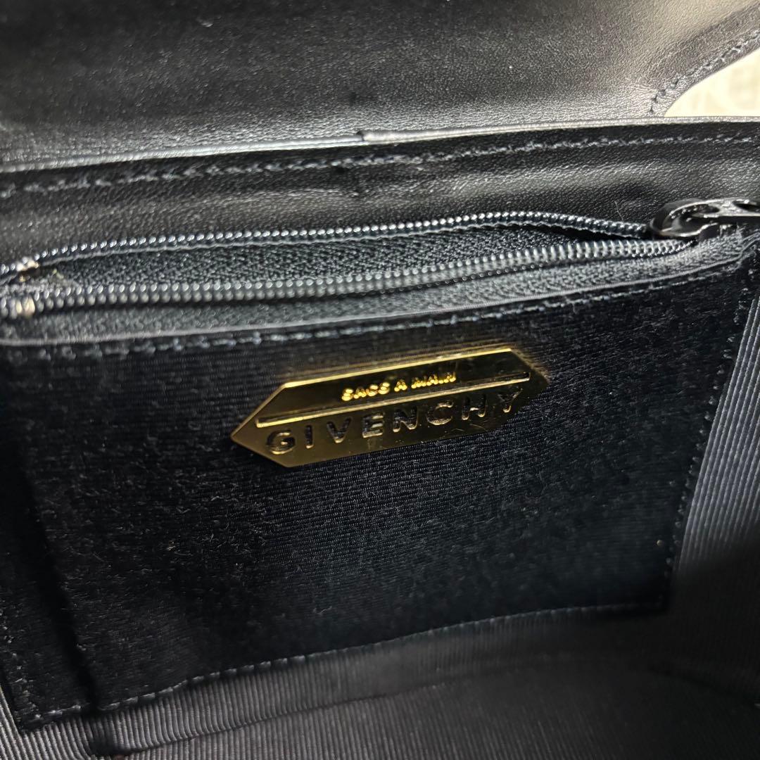 美品✨GIVENCHY バニティバッグ ゴールド金具 レザー ブラック