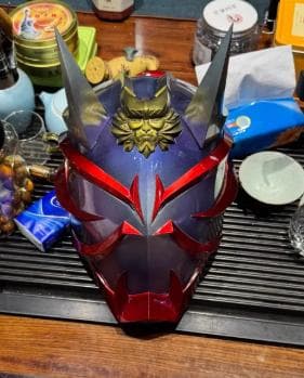 高再現　仮面ライダー響鬼　1/1マスク　コスプレプロップ　大人着用可能　展示用