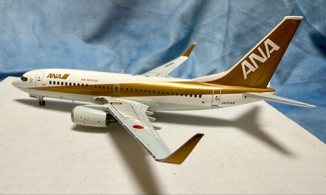 ANA Boeing 737-700 全日空 ボーイング737 1/200