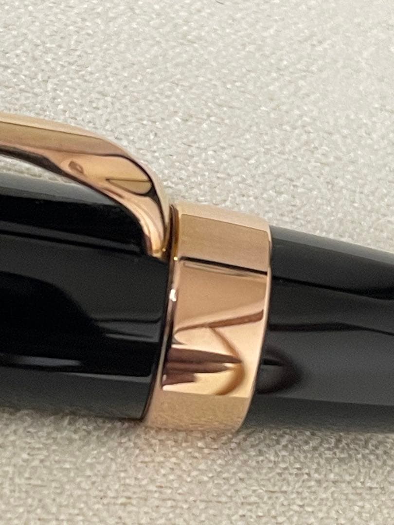 T*B様 ◾️レア！ローズゴールド◾️モンブラン ボエム ペンシル◾️化粧箱付属