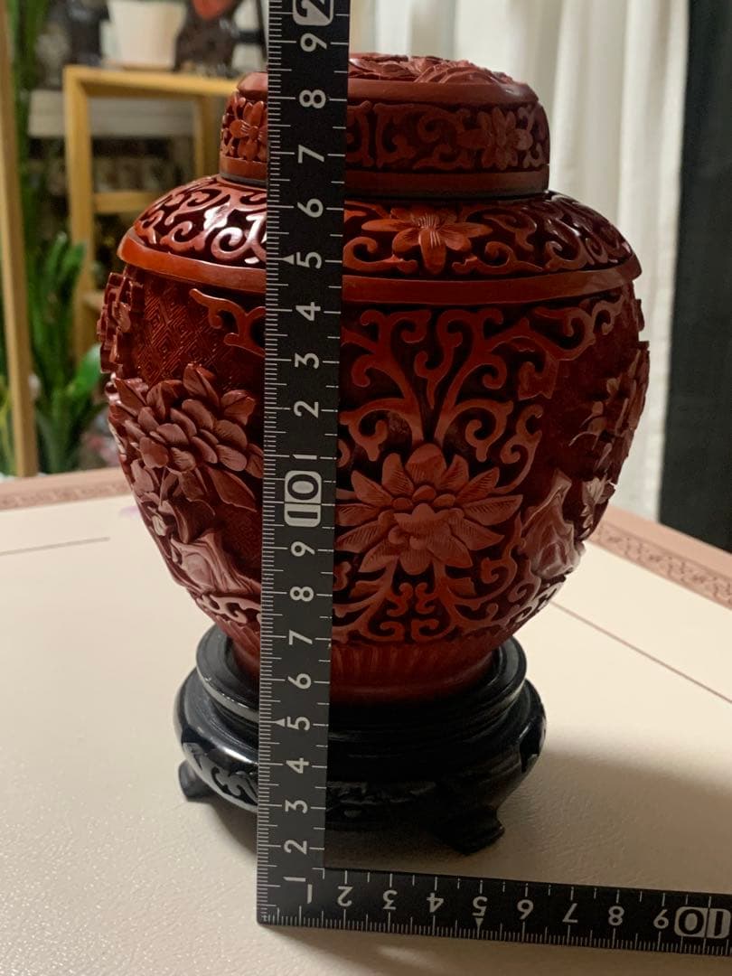 値下げ中国堆朱赤色漆器 花模様の茶箱容器高さ台込み18cm