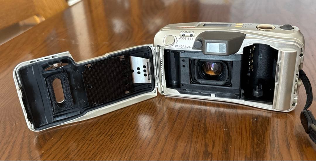 オリンパスμ（ミュー） ZOOM140 VF【メルカリ便発送】