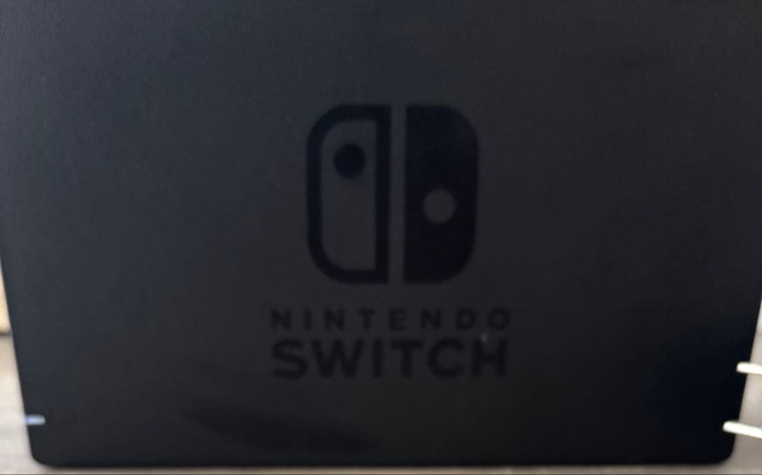 Nintendo Switch 本体 ブラック　(ジョイコン、HDMIなし)