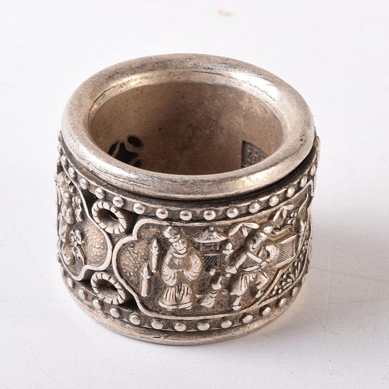 中国　光緒天宝足銀　山水人物彫　板指　重さ約40g　N　7602E