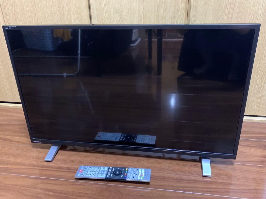【美品】REGZA 32V34 2022年製　32インチ　送料込み