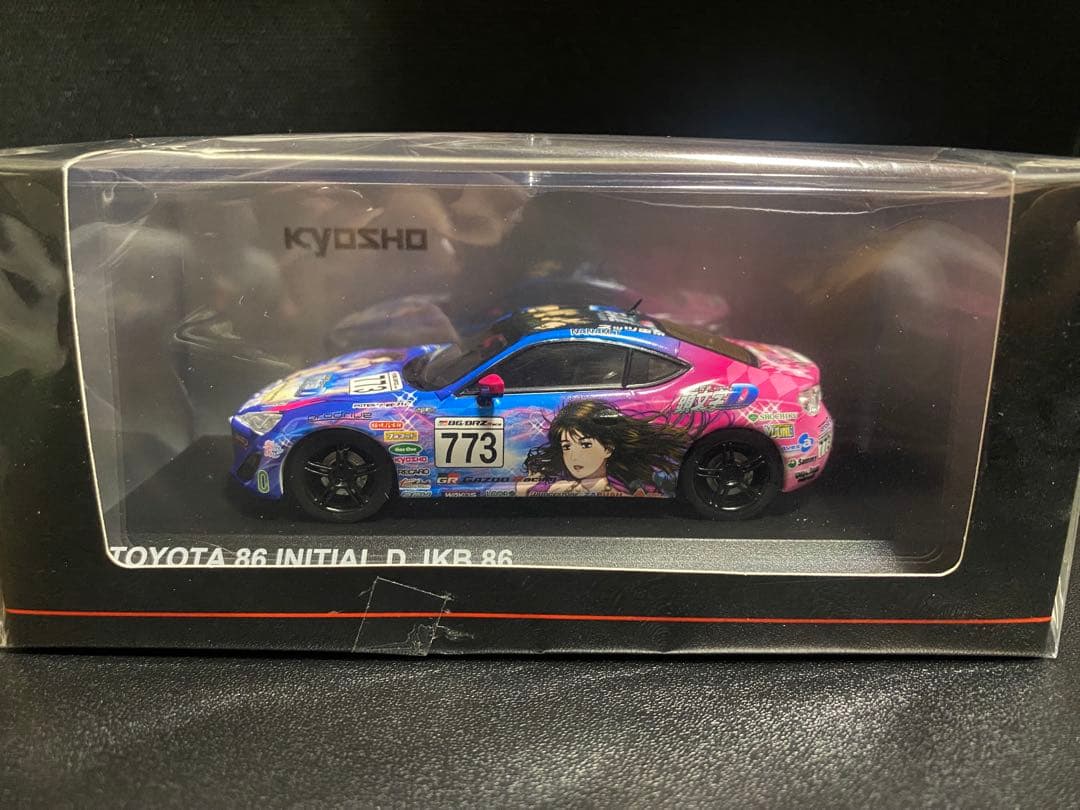 TOYOTA 86 京商　INITIAL D JKB86 ミニカー 塚本奈々美