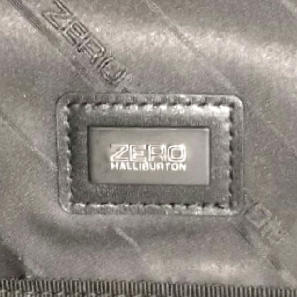 ✨極美品✨ゼロハリバートン　ZR-Geo キャリーケース　アルミ　機内持込可能